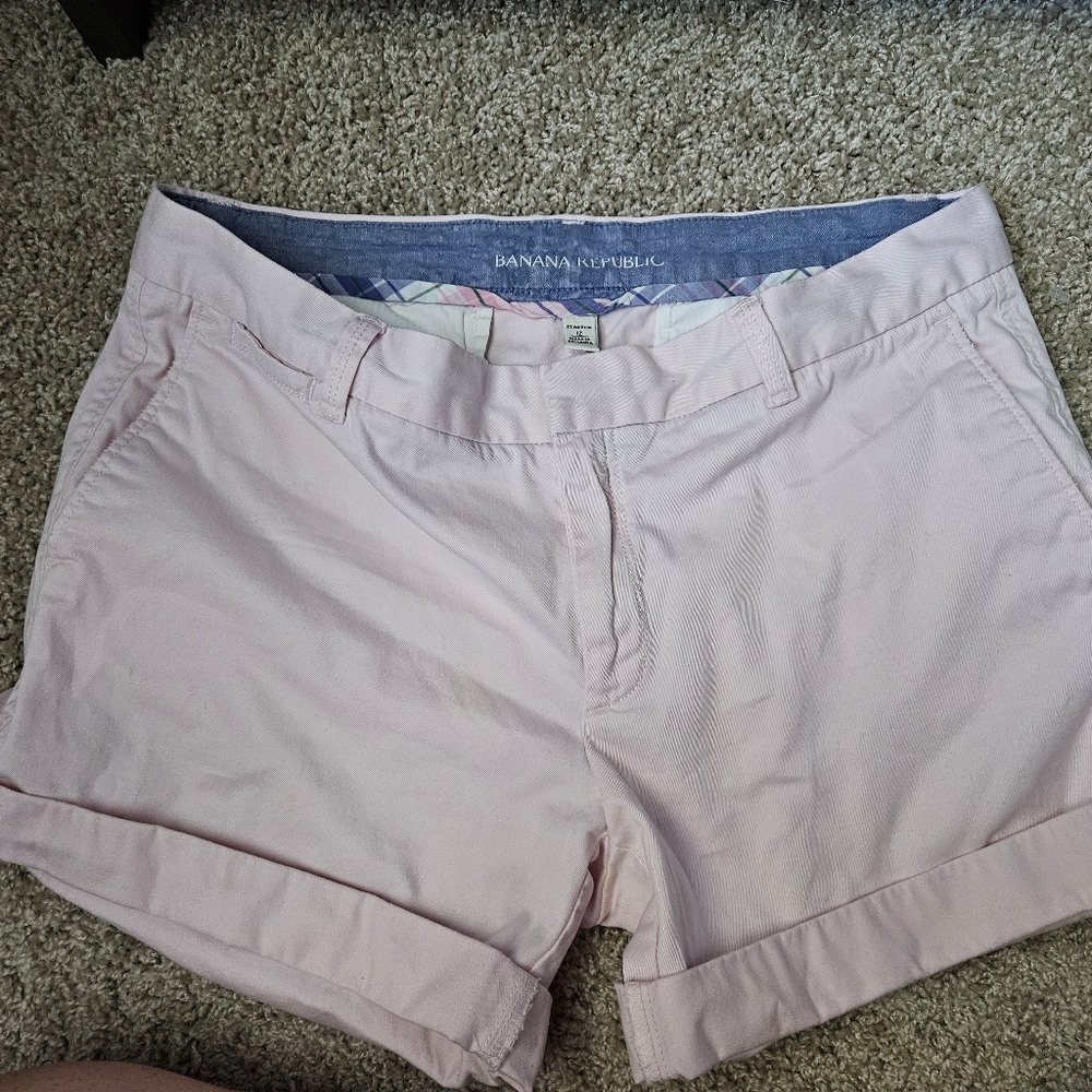 Banana Republic Light Pink Women's Bermudas